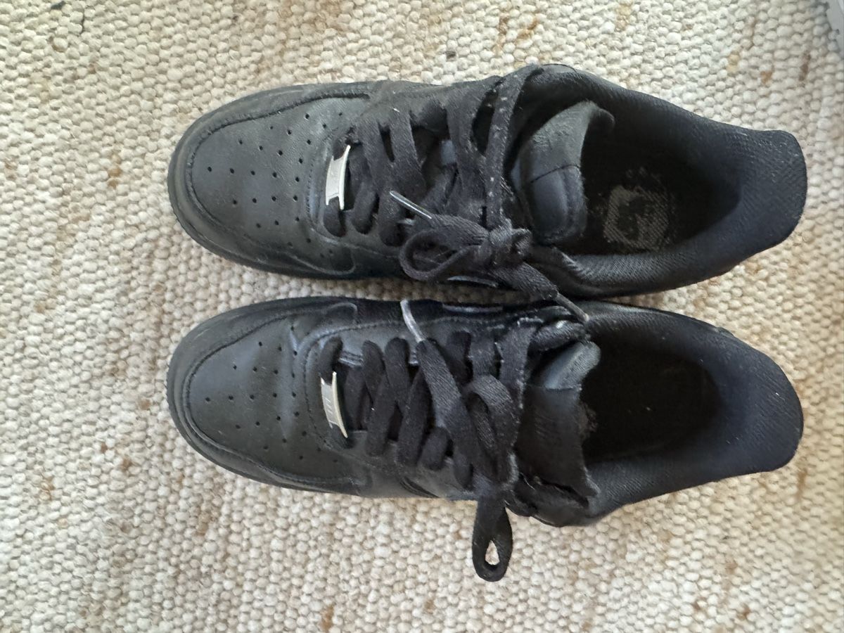 Nike Scarpe da uomo: Air Force 1 Schwarz  – Usato da St. Gallen venduto da fraurose 1