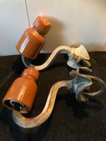 2 Isolatoren mit Halterung. Eventuell aus Langenthal Porzell