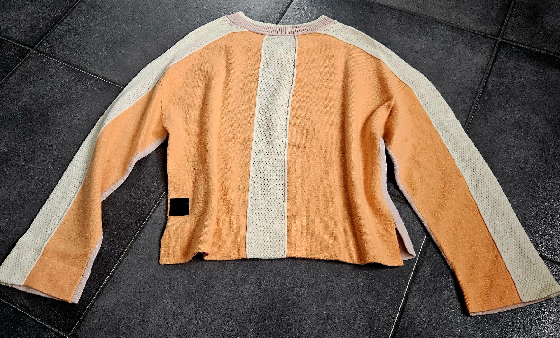 Marc Cain Pullover & Sweatshirts: Marc Cain Pullover – Gebraucht aus Dübendorf von mutti66 1