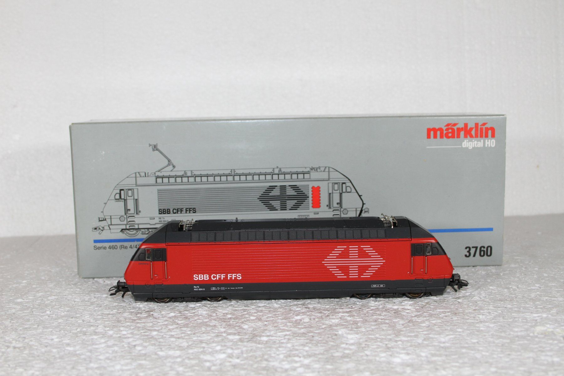 Märklin Modellini di ferrovie: Märklin 3760 SBB Re 460 Uetliberg – Usato da Triesen venduto da cor_62ts 3