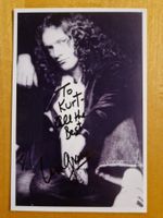 Lou Gramm (Foreigner), Original Autogramm auf Foto in s/w