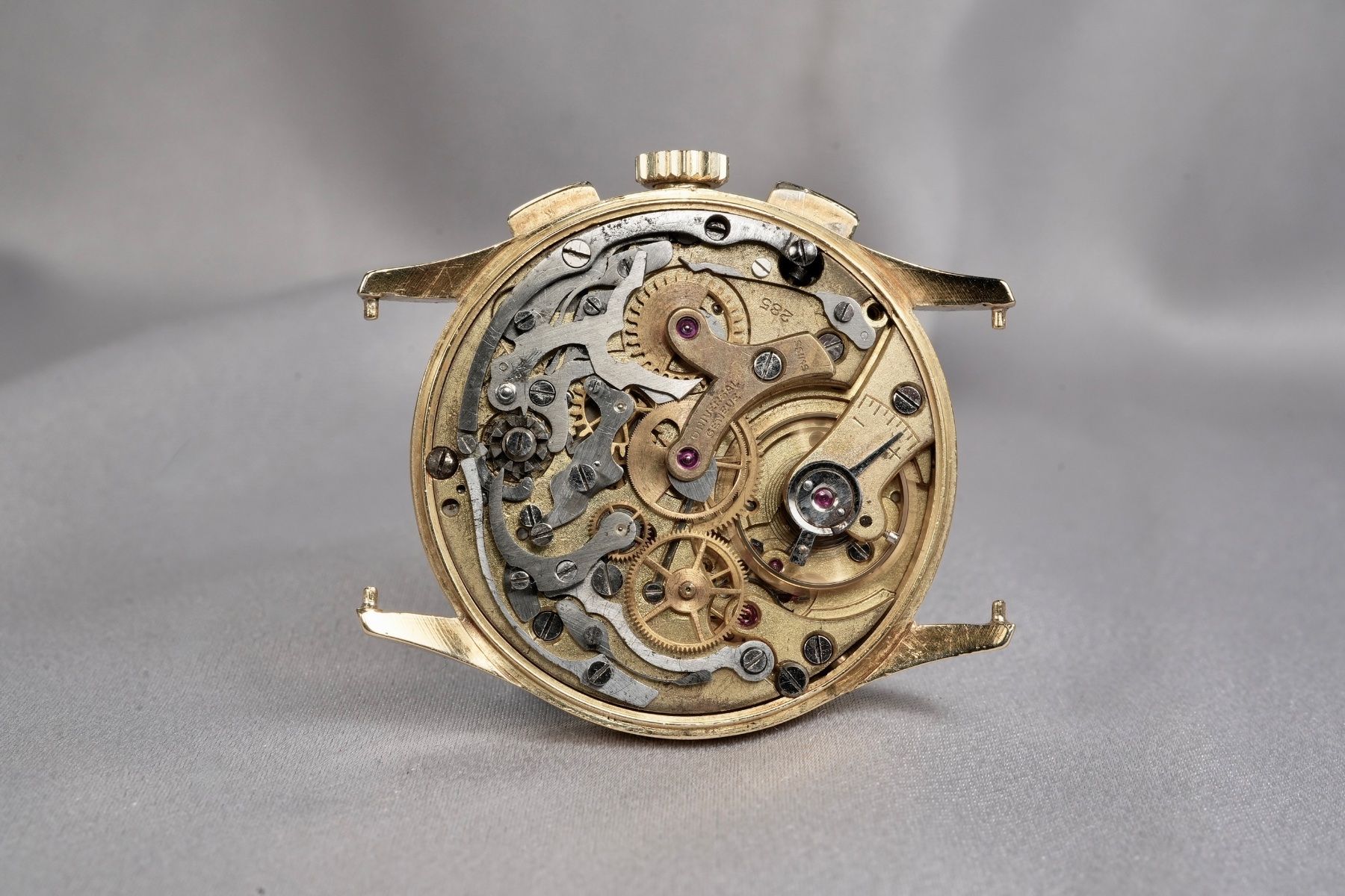 Universal Genève Orologi: Universal Genève - Dato-Compax Ref. 12495 18Kt Yellow Gold – Usato da Morcote venduto da chronoservice 4