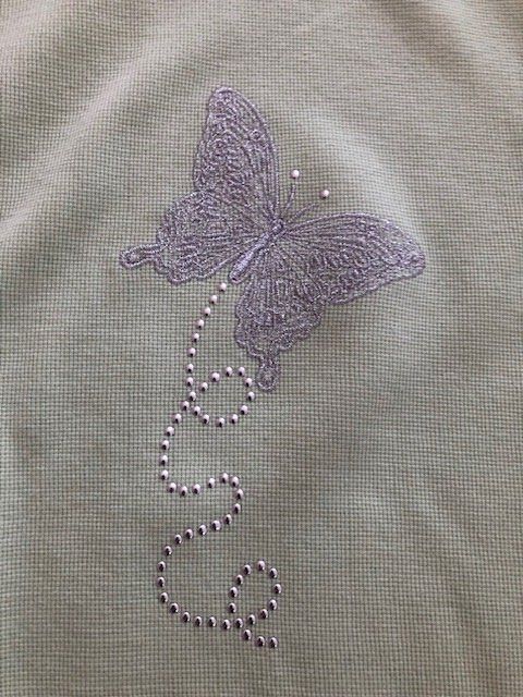 Pullover & Sweatshirts: Pull cotton M avec papillon à strass sur le devant – Neu (gemäss Beschreibung) aus Aigle von Tchamille 3