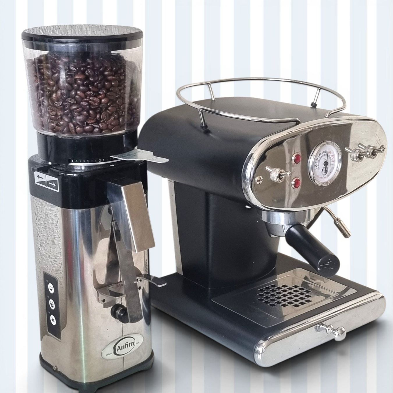 FrancisFrancis! Macchine per caffè & Macchine per espresso: Illy X1 Espressomaschine für Gemahlenen Kaffee – Usato da Zürich venduto da Pinogaudio 2