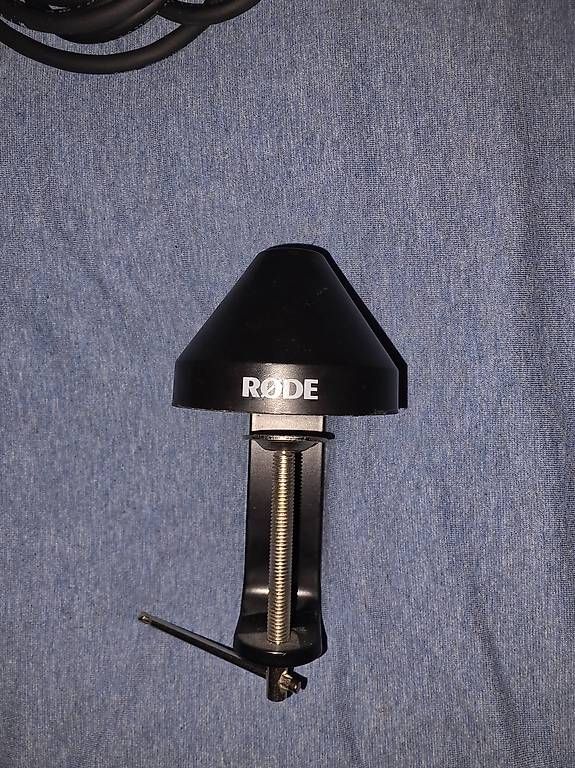 Mikrofone: Shure SM7B Bundle + Scarlett Solo 4th Gen – Gebraucht aus Eglisau von JYUNG 4