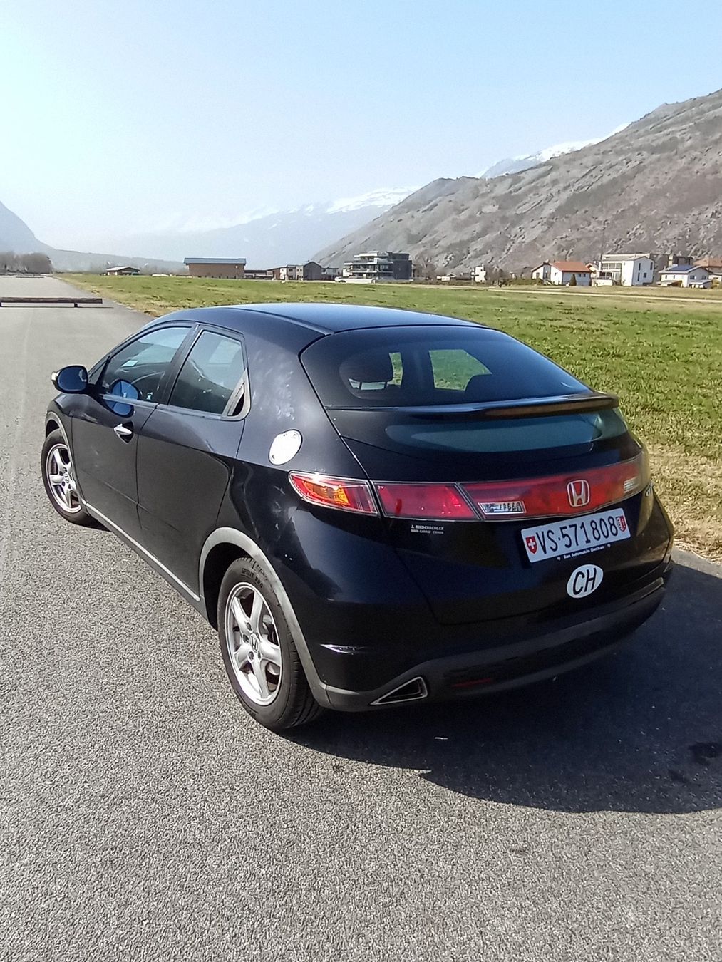 Honda Automobili: Honda Civic 1.8 Automatisch Getriebe – Usato da Turtmann venduto da Georgi8501 6