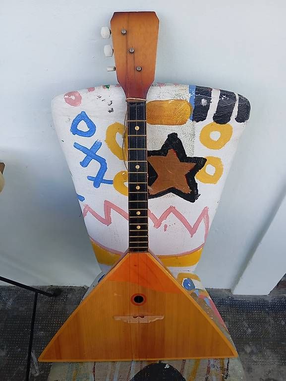 Vintage Strumenti musicali: Balalaika – Usato da Basel venduto da Petergunn