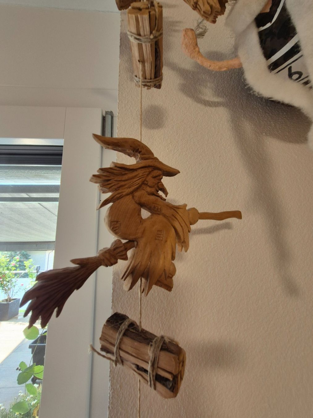 Alle Dekorationen: Hexen aus Holz geschnitzt CH Ware – Gebraucht aus Lalden von aneleh58 1