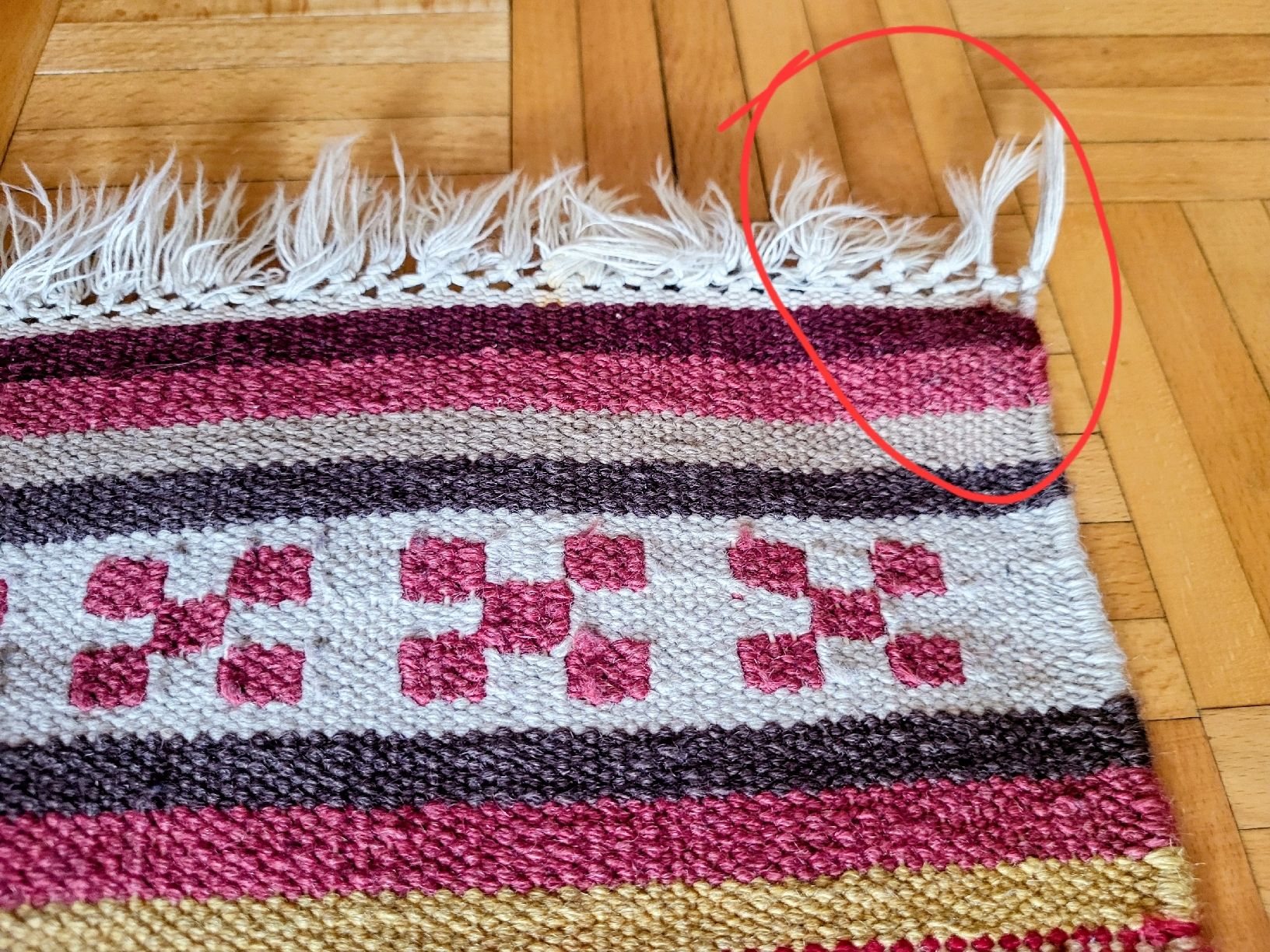 Tappeti: Tapis à rayures, tons rouges et ocres – Usato da Vevey venduto da Nirgal 6