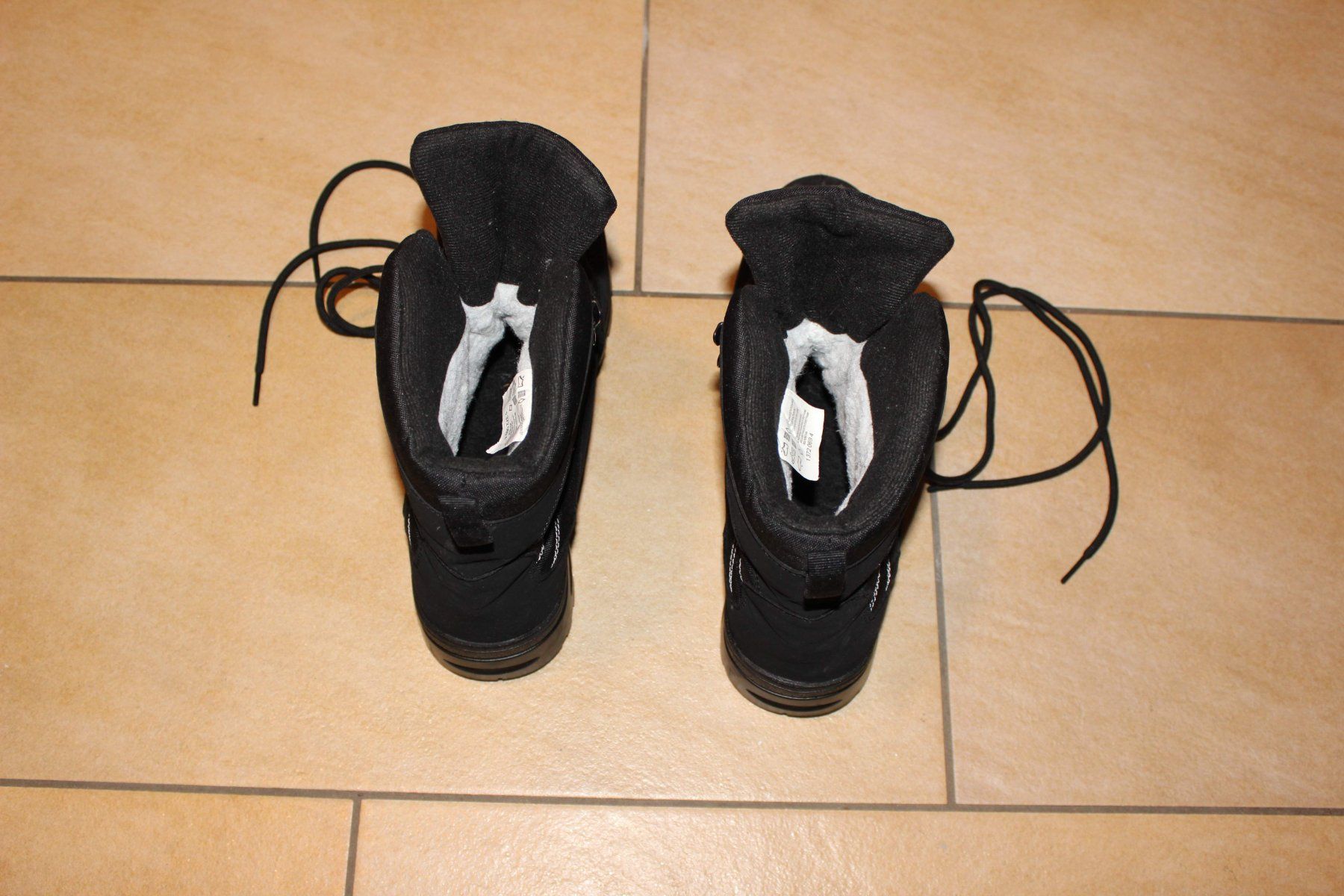 Herrenschuhe: Herren Winterschuhe Grösse 44 – Gebraucht aus Schinznach-Dorf von Drn006 1