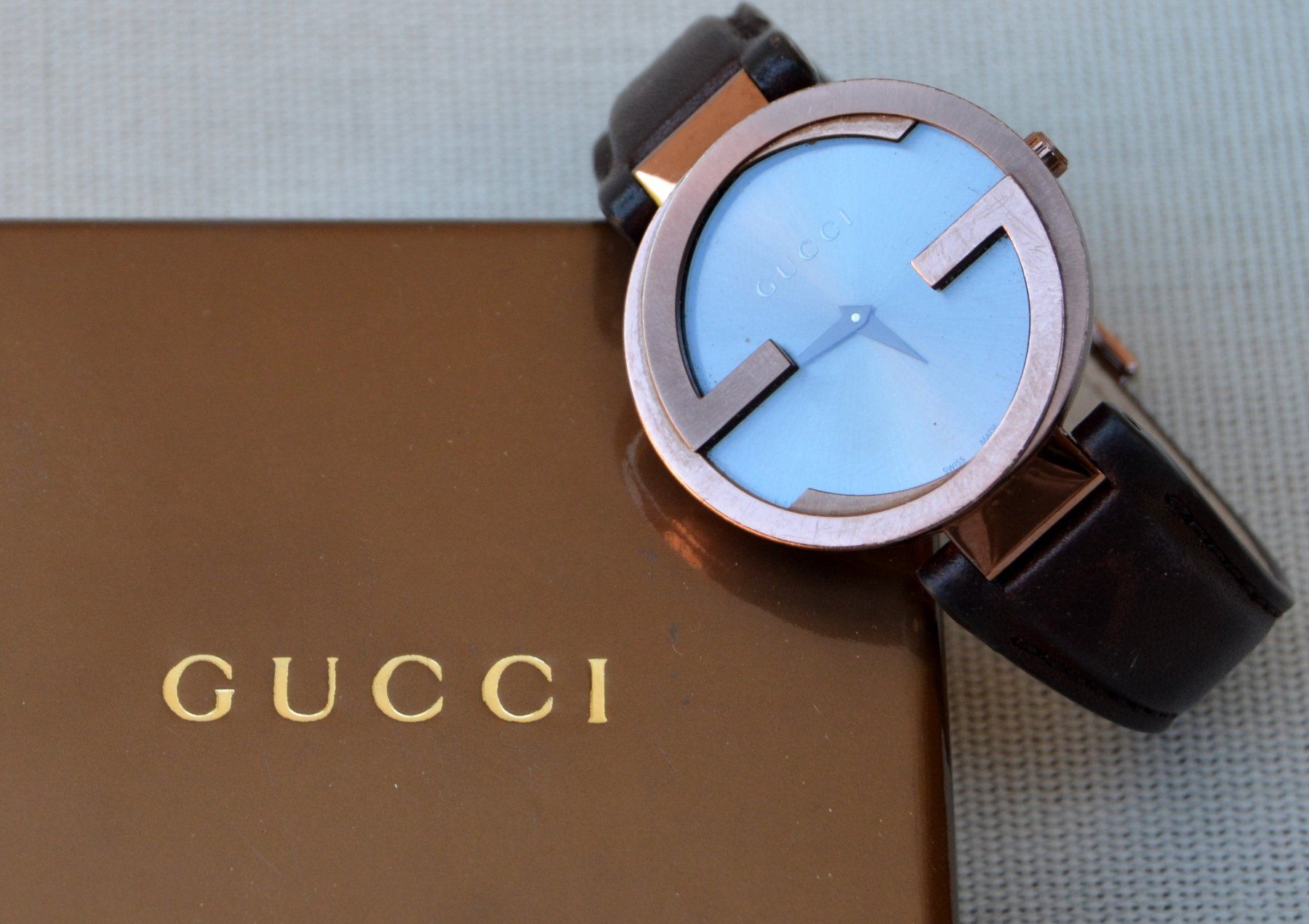 Gucci Orologi: Gucci Interlocking  Armbanduhr / montre – Usato da Collonges venduto da Auganien 2