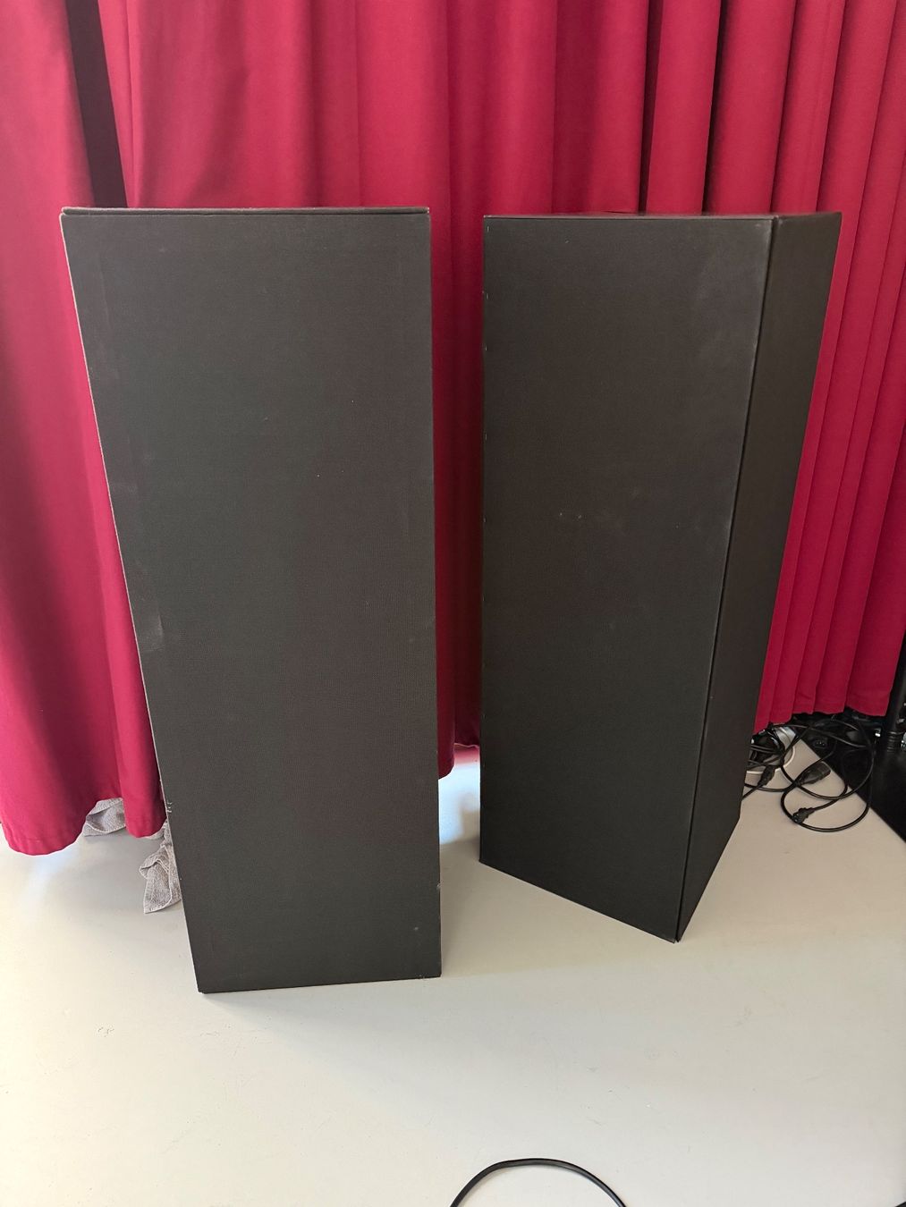 Altri accessori: GIK Accoustics Soffit Corner Bass Trap – Usato da Neuhausen am Rheinfall venduto da stefxyz 3