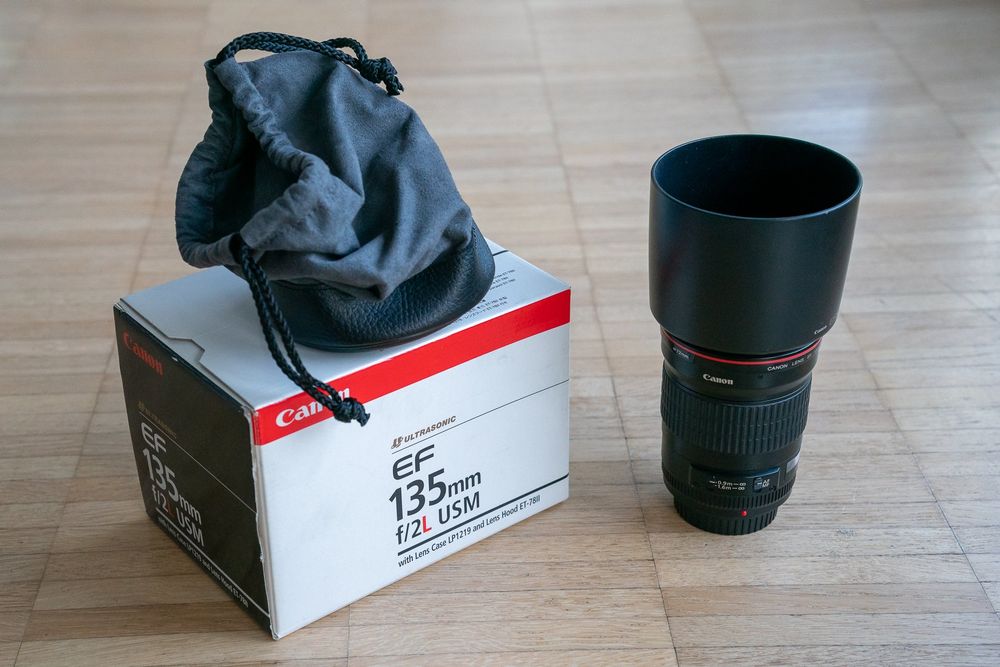 Canon 135mm F2.0 (EFマウント）テレビ・オーディオ・カメラ - レンズ ...