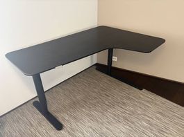 IKEA BEKANT Eckschreibtisch