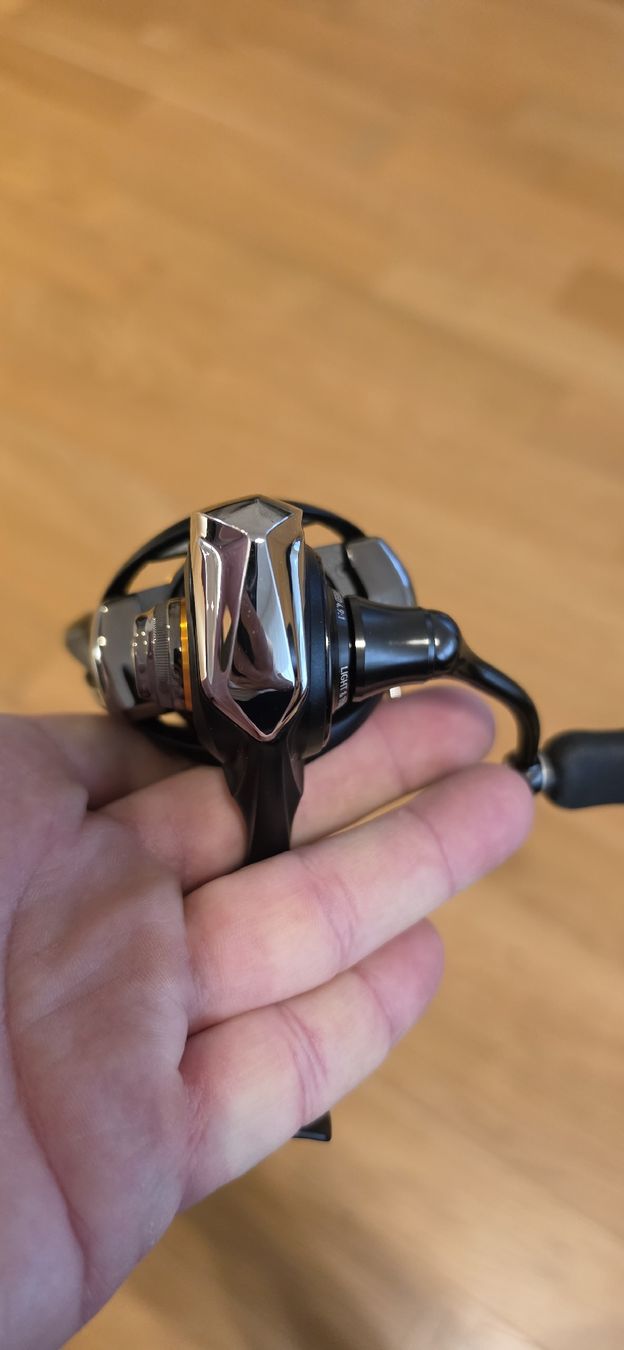 Daiwa Tamburi & Mulinelli: Daiwa Presso LT 2000SS-P – Nuovo (secondo la descrizione) da Alpnach Dorf venduto da Maksim777 3