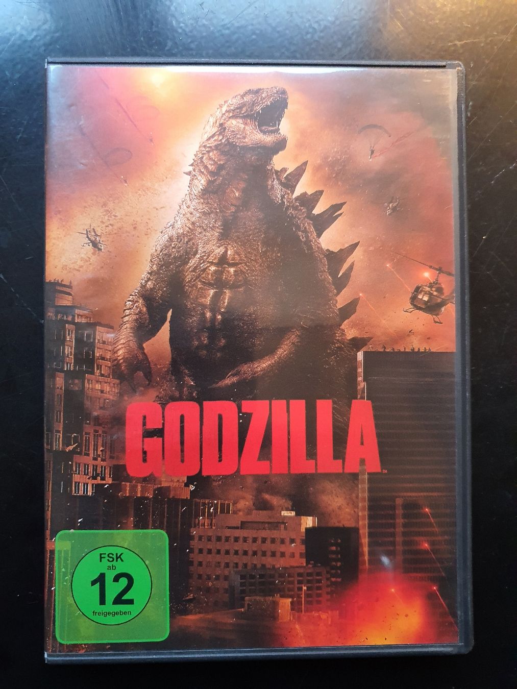 Tutti i DVDs: Godzilla (2014) DVD – Usato da Zürich venduto da TimZurich1