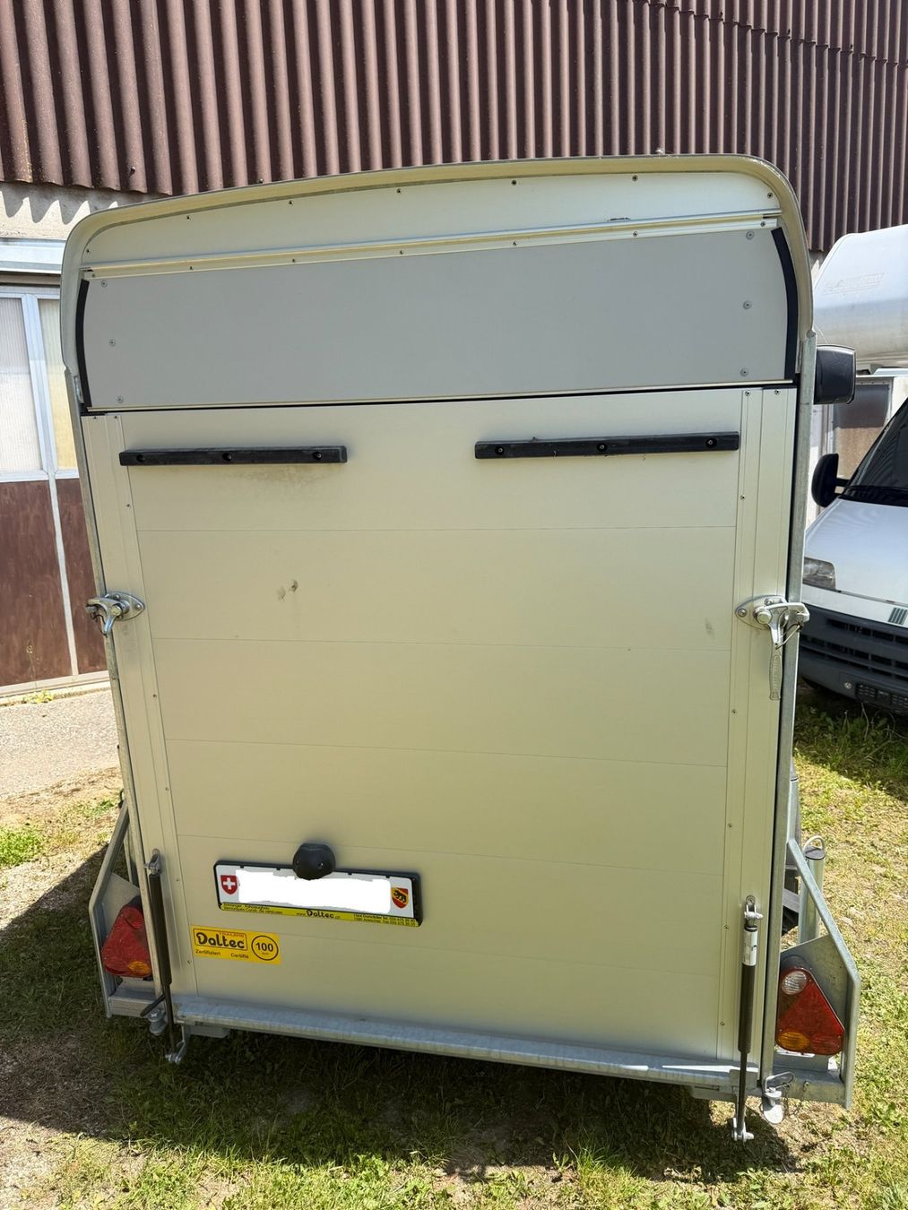 Cheval Liberte Rimorchi: Remorque Cheval Liberté Aero C300 – Usato da La Neuveville venduto da Bad_turtle 2