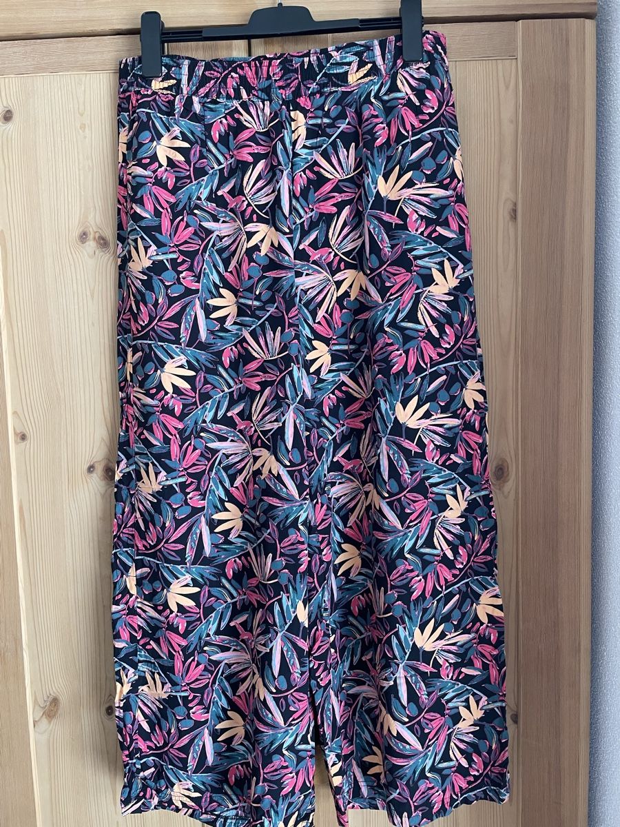 Pantaloni: Bunte Sommerhose Gr XL – Nuovo (secondo la descrizione) da Rüti ZH venduto da kar_xx9l