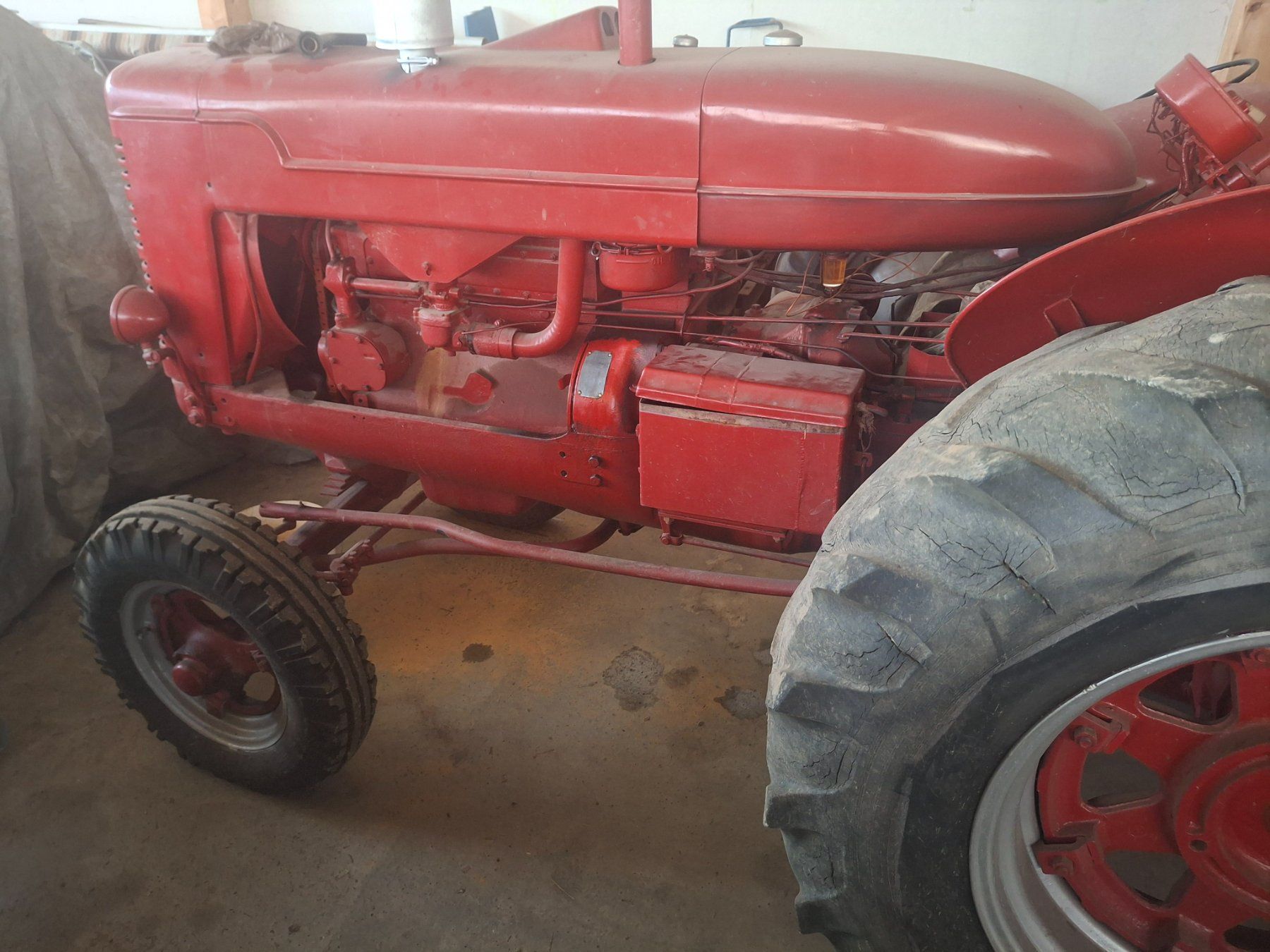 IHC Trattori: MAC CORMICK DEERING B 450 – Usato da La brillaz venduto da Olditrak 6