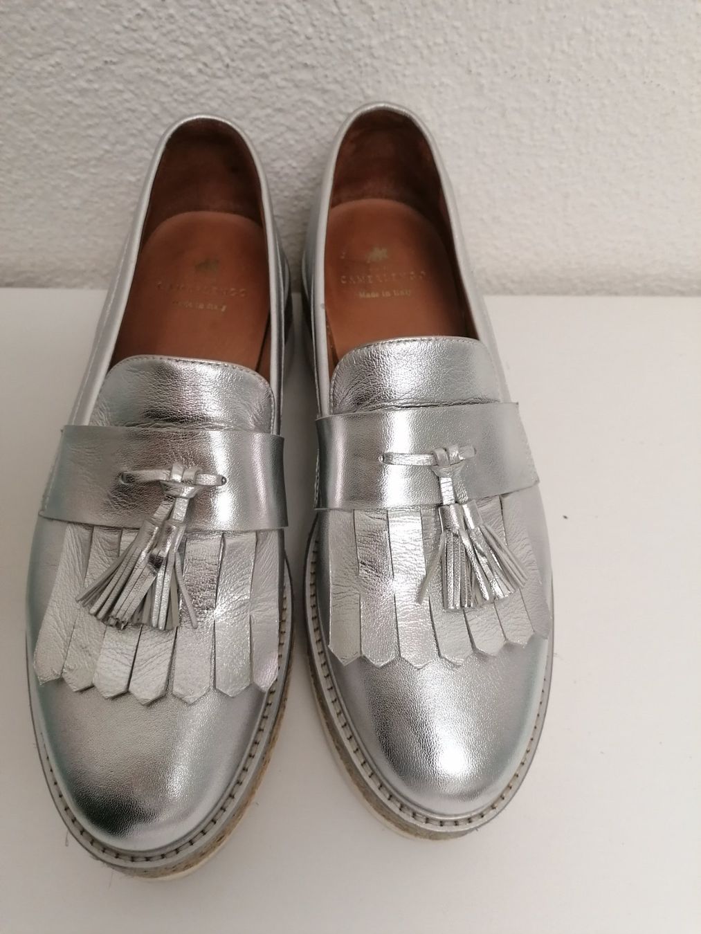 Scarpe da donna: Slepper voll Leder  in Silber mit Plateau ein Schnäppchen!! – Nuovo (secondo la descrizione) da Langendorf venduto da terra75
