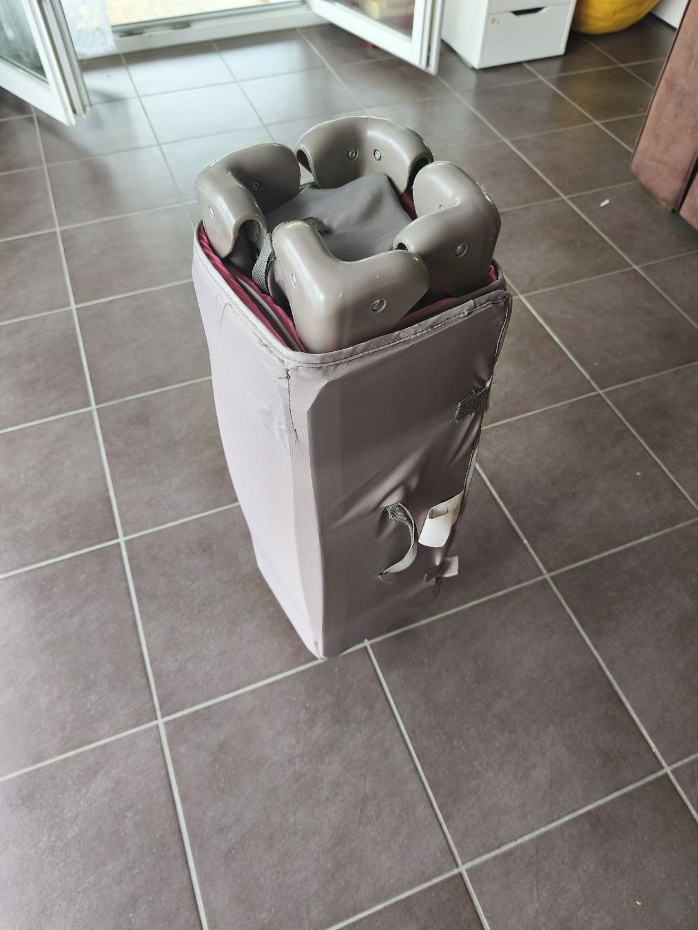 Letti: lit de voyage + matelas  – Usato da Bouveret venduto da Benj89 4