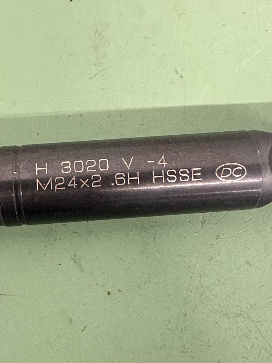 Alle Werkzeuge: Gewindebohrer,Threading Tool M24x2 . – Neu und originalverpackt aus Aarberg von SNMachines 2
