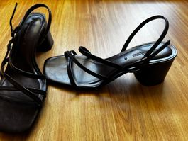 Sandalen Gr. 38 - neu !