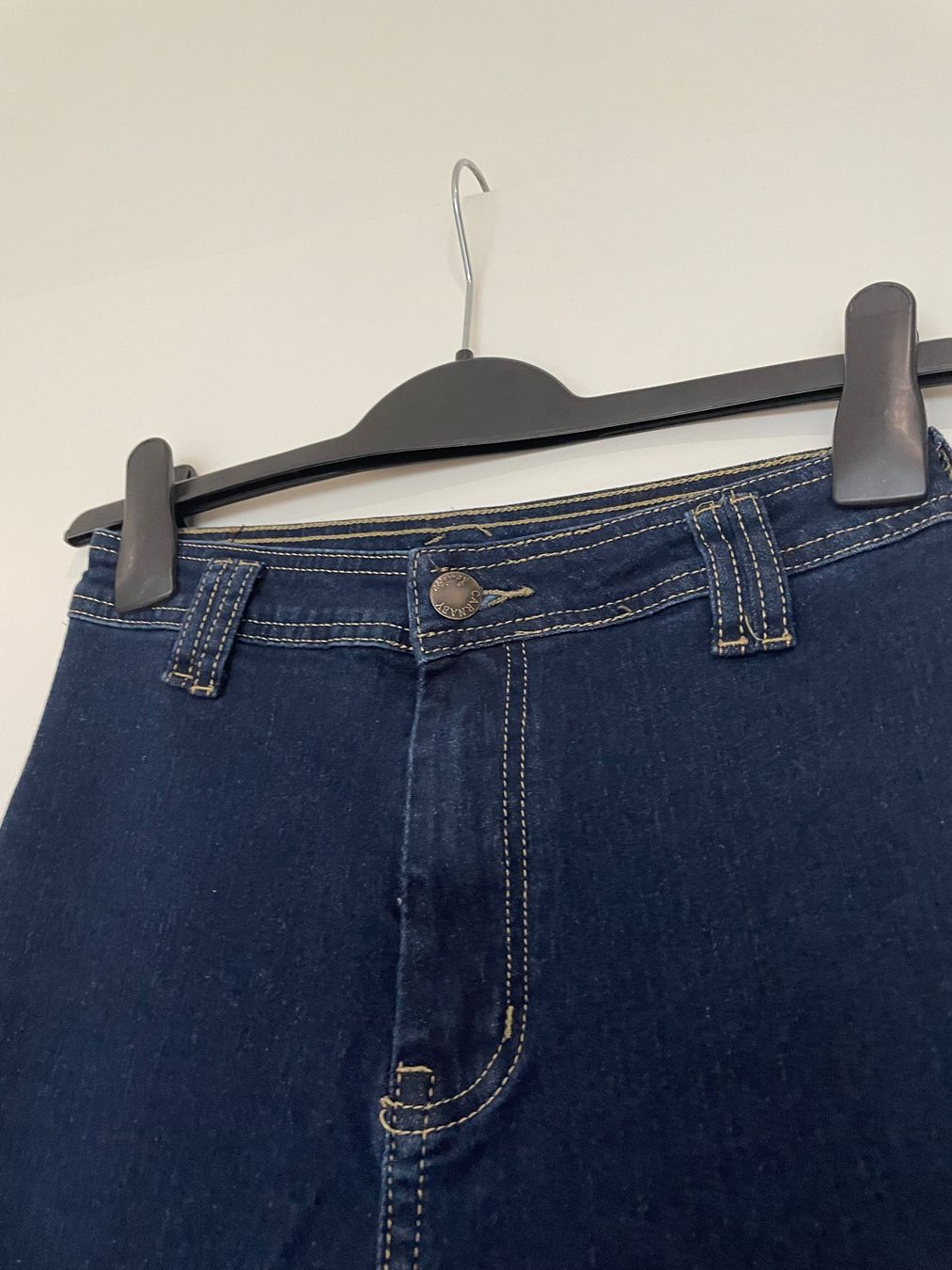 Jeans: Jeans – Neuf (Voir description) à La Chaux-de-Fonds par ju_paol2 1