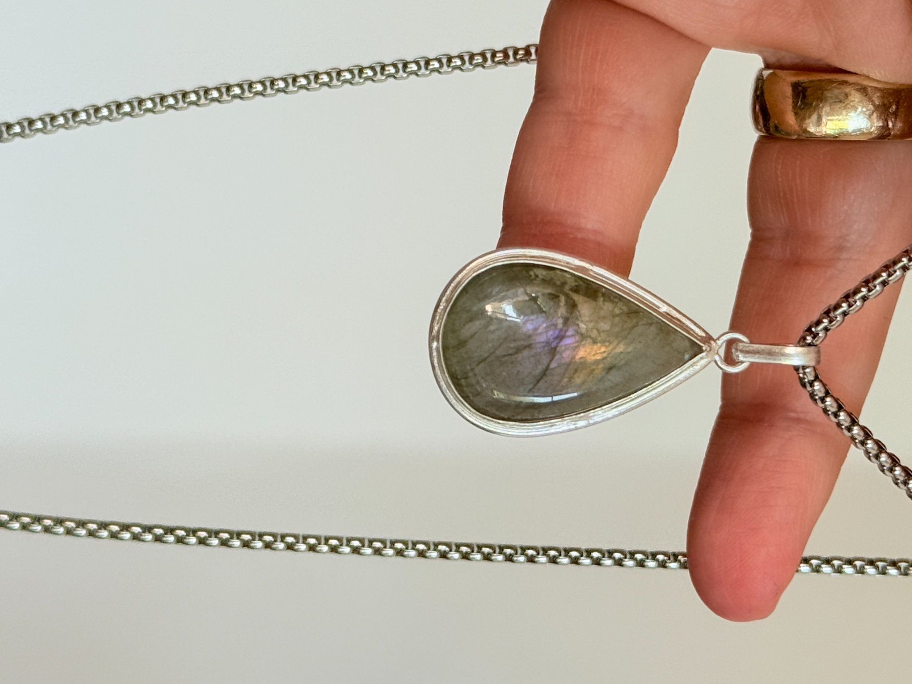 Catenine: Collier labradorite, élégant et tendance ✨ – Nuovo e nell'imballaggio originale da Genève venduto da AWWA 7