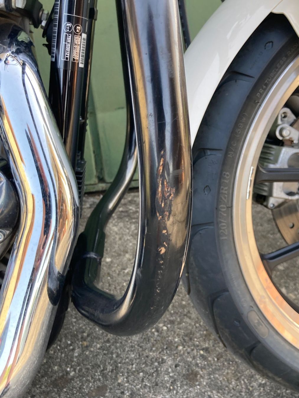 Harley-Davidson Chopper: Harley Davidson XL883L Super Low, weiss – Usato da Utzenstorf venduto da MIDY01 1