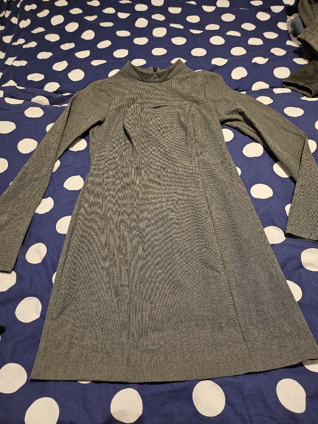 Zara Kleider: zara kleid gr M – Neu (gemäss Beschreibung) aus Dietikon von Eleda