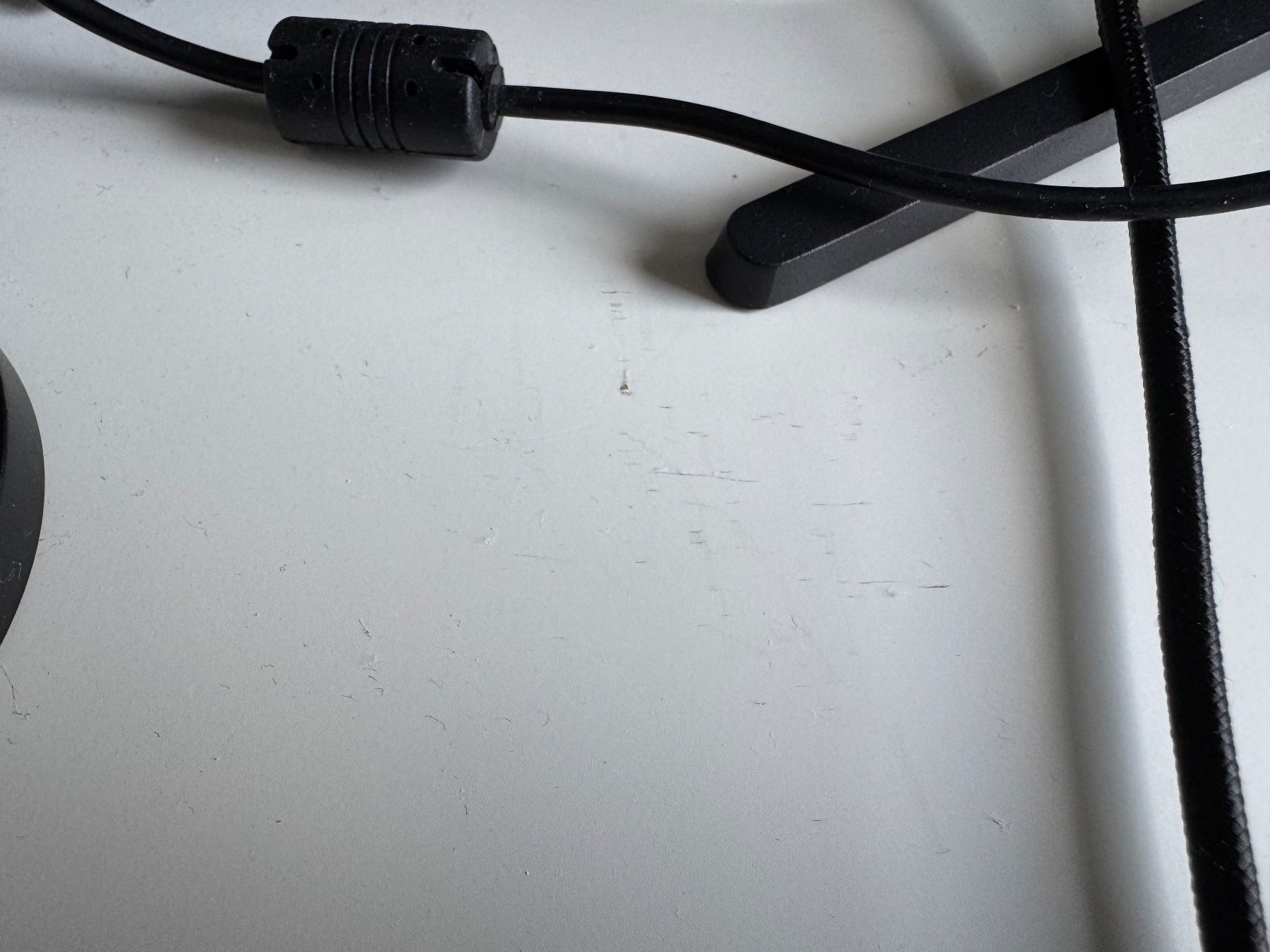 Schreibtische: MICKE Schreibtisch IKEA – Gebraucht aus Ostermundigen von Explorer5 6