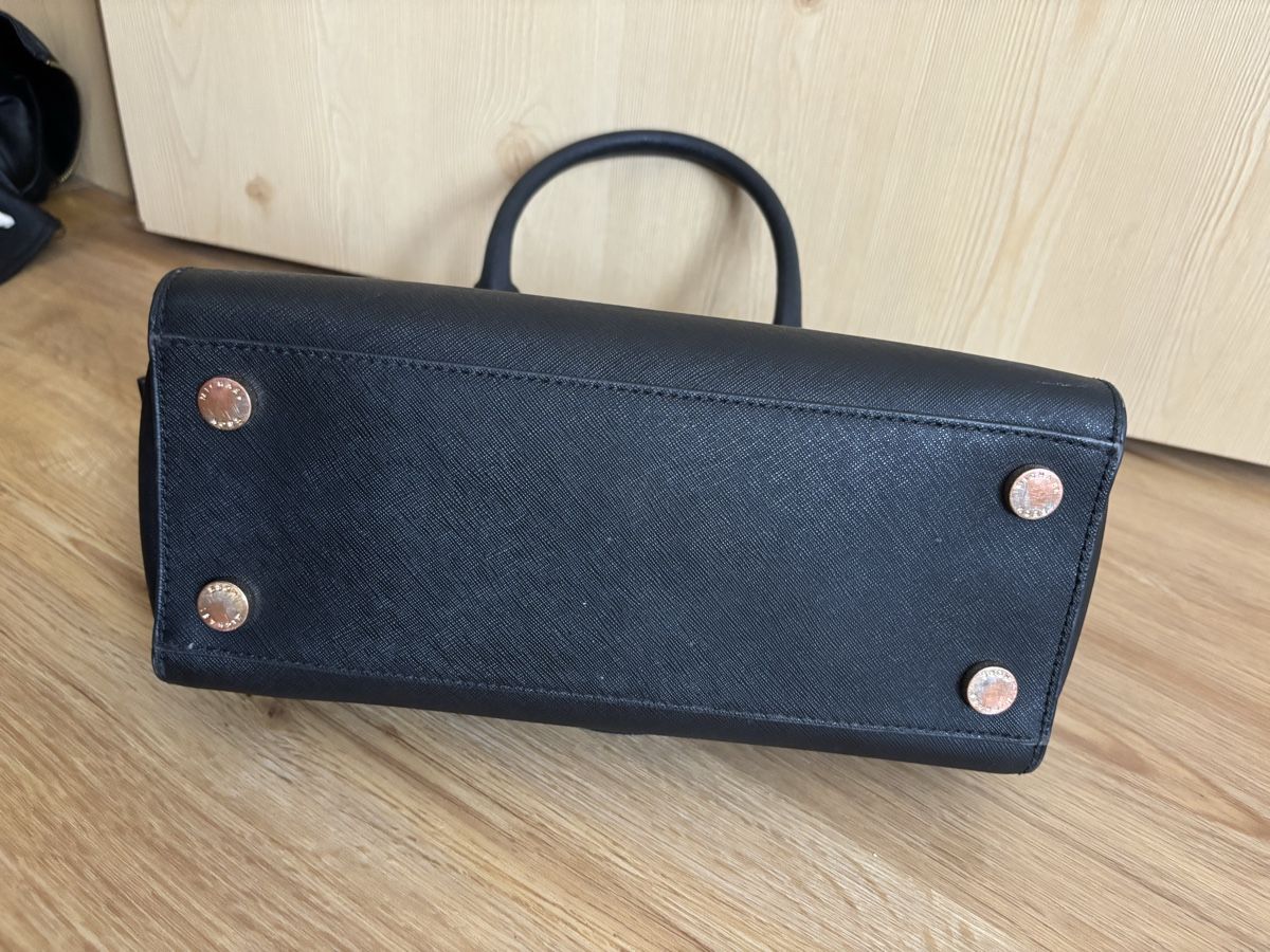 Michael Kors Borse da donna: Michael Kors Shopper Schwarz – Usato da St. Moritz venduto da rac_k8rh 4