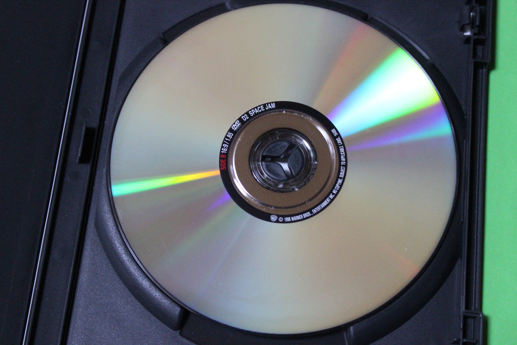 Tutti i DVDs: SPACE JAM 1996 DVD (Bugs Bunny, Michael Jordan) – Usato da Tübach venduto da JamesStone 4