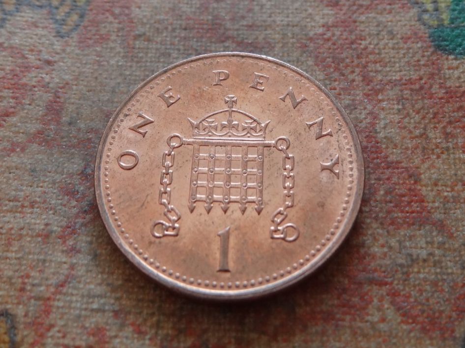 Toutes les monnaies: ROYAUME-UNI  1 Penny  2001 – D'occasion à Romanel-sur-Lausanne par Swift13 1