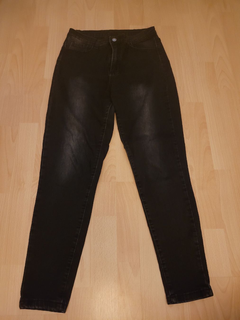 Pantaloni: Hose gr. M – Usato da Inwil venduto da Flower2325