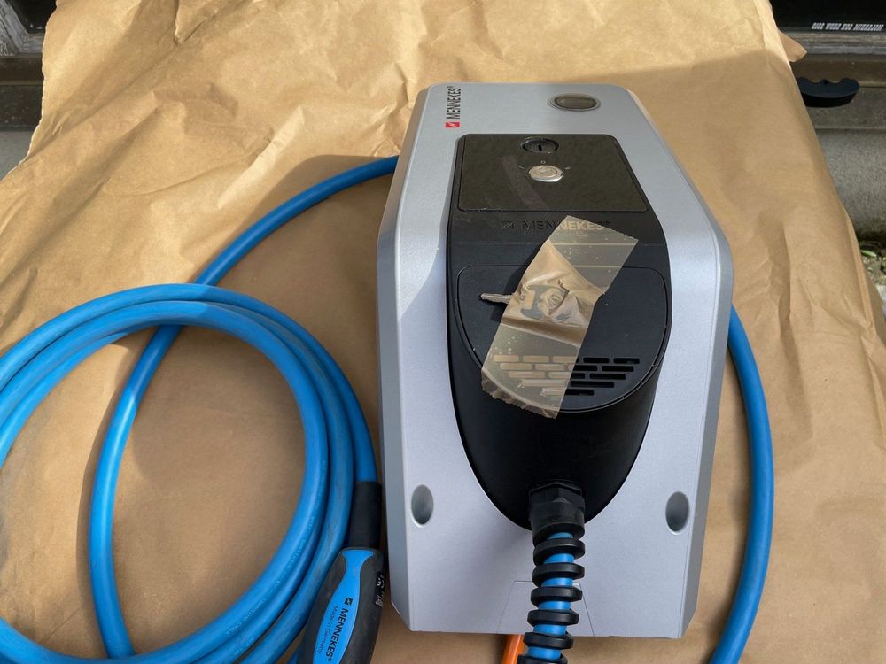 Wallbox Ladestation MENNEKES AMTRON Basic R 22 C2 | Kaufen auf Ricardo