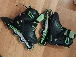 RollerBlades & Gelenkschoner (beides neu und unbenutzt)