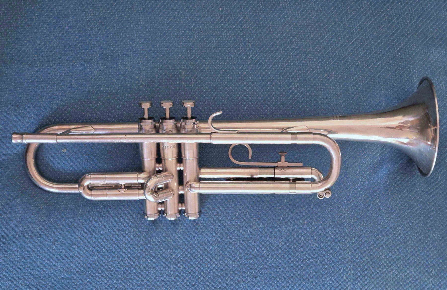 Strumenti musicali: Trompete Getzen 300 Series, versilbert – Usato da Zürich venduto da Misterbloom 1