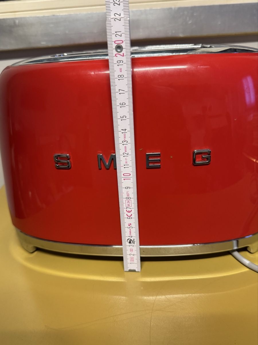 Smeg Küchengeräte: Smeg Toaster lauft einwandfrei  – Gebraucht aus Schlieren von Freundlich02 7