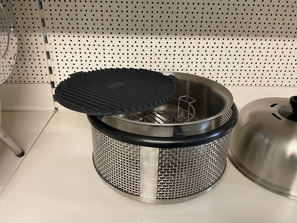 Griglie: COBB Premier + Grill – Nuovo e nell'imballaggio originale da Ebikon venduto da Portmann_Sport 1