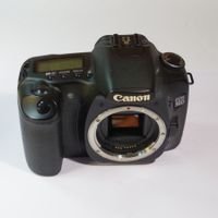 Canon EOS 30D für Bastler oder Ersatzteile