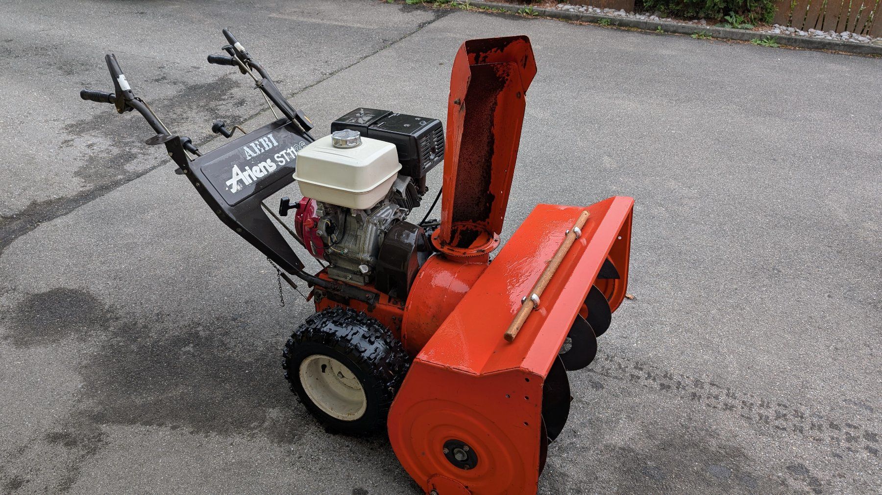 Aebi Alle Maschinen: Schneefräse Aebi Ariens ST1136 – Gebraucht aus Jegenstorf von JD6130R