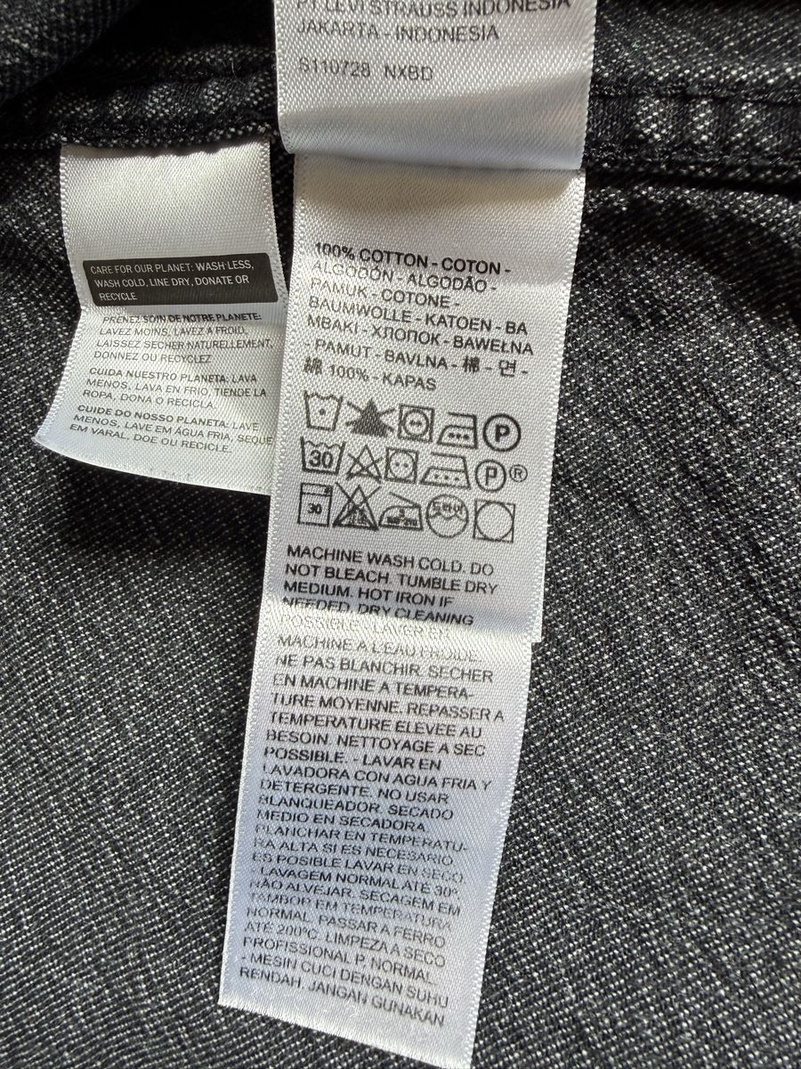 Levi's Camicette: Levi's Hemdbluse, Gr. S, anthrazit - neuwertig! – Nuovo (secondo la descrizione) da Pfäffikon ZH venduto da ninawe01 2