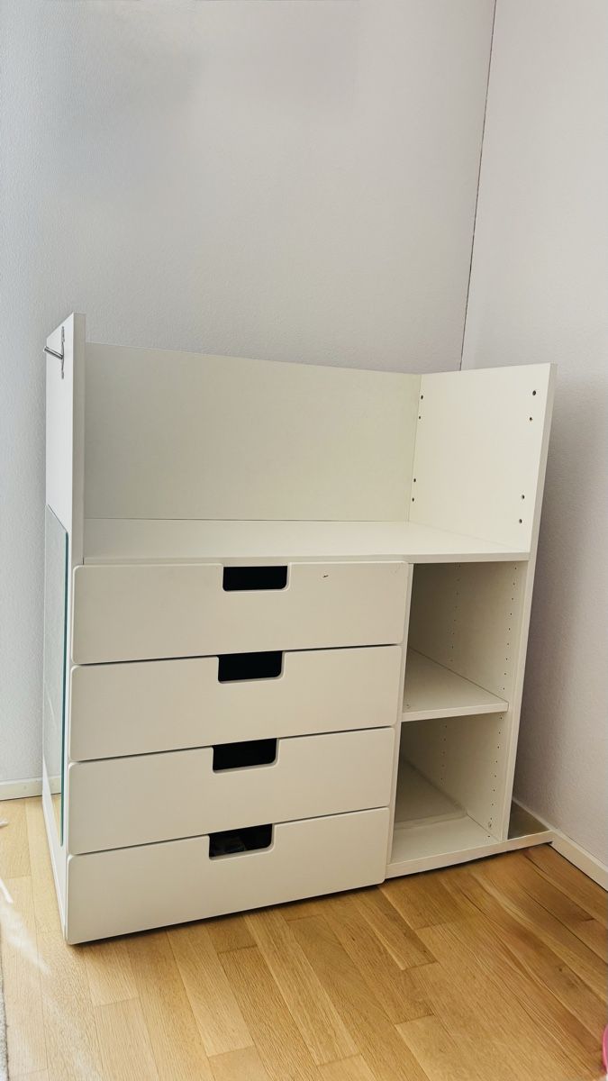 Ikea Tables à langer & accessoires: Wickeltisch  – D'occasion à Zürich par Iry-Bell