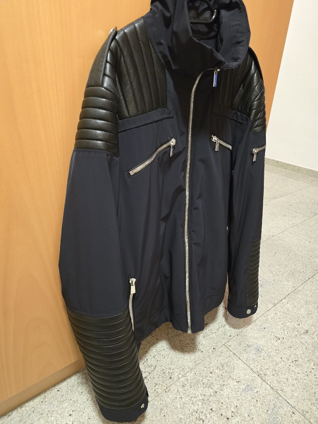 Toni Sailer Jacken: Toni Sailer Designerjacke Gr. 54 Limited Edition – Gebraucht aus Visp von Stebar1966 2