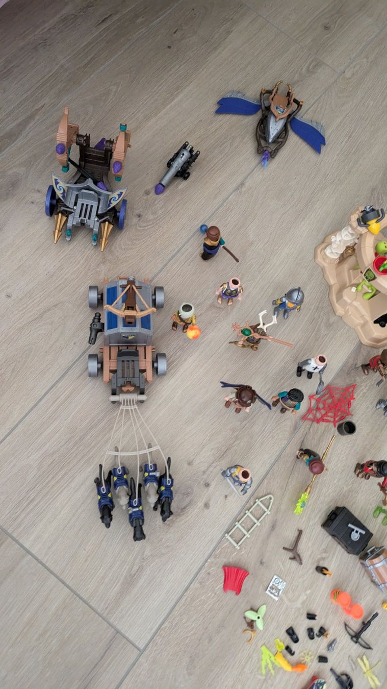 Playmobil Spielzeuge: Grosses Playmobil Novelmore Set – Gebraucht aus Staufen von Fleby84 2
