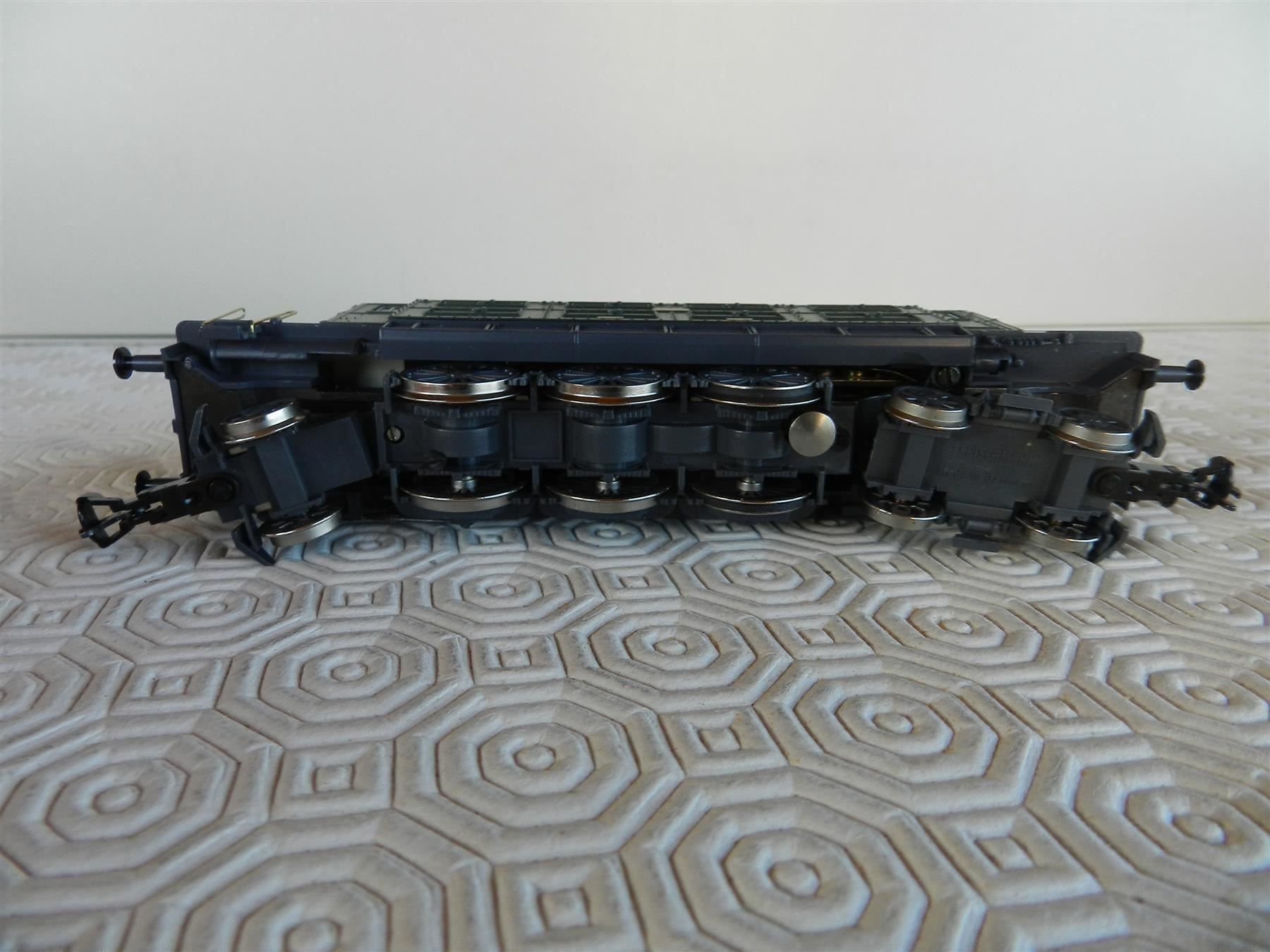 Fleischmann Modelleisenbahnen: FLEISCHMANN H0 DC E-Lok Ae 3/6 SBB – Neu (gemäss Beschreibung) aus Arzier-Le Muids von elocin83 6