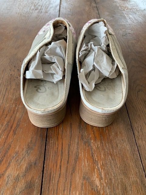 Scarpe da donna: Leder-Halbschuhe "Charme" Gr. 40 – Usato da Oberweningen venduto da Bumblebee2 1