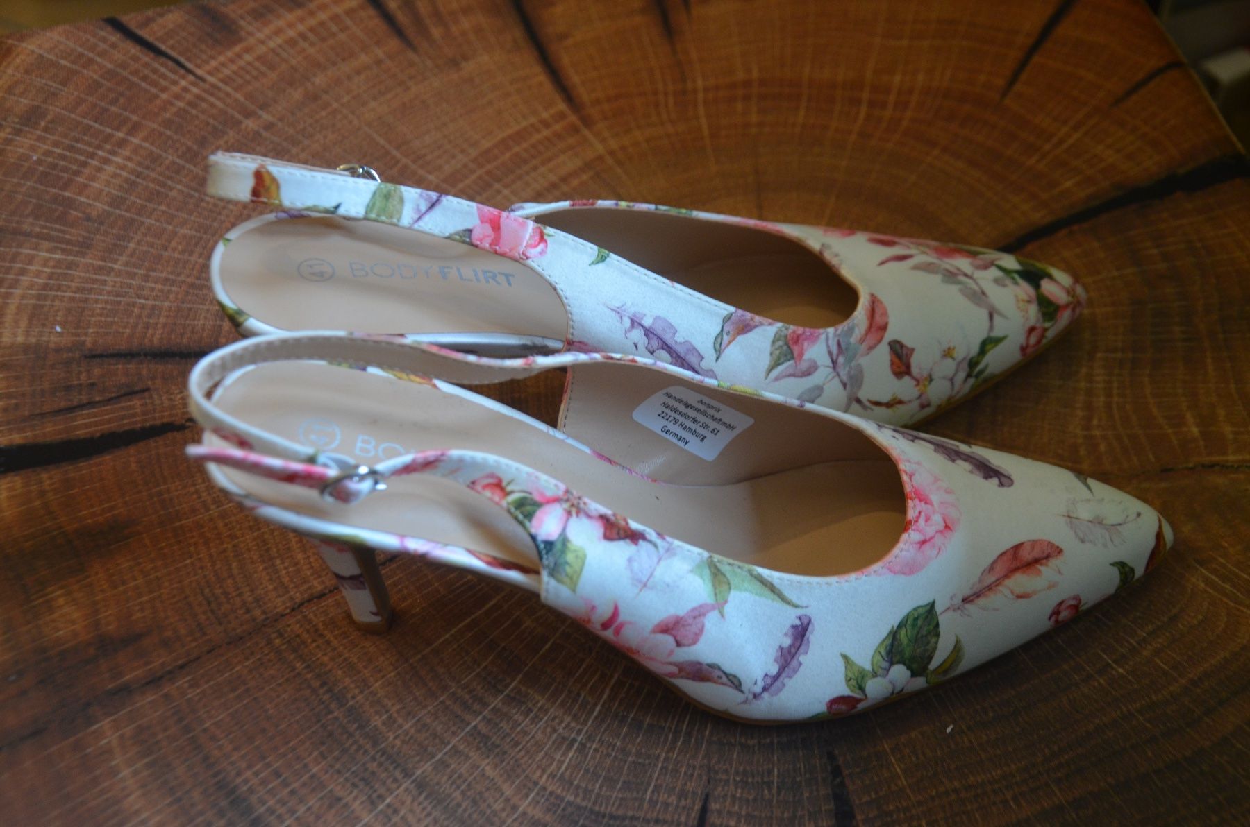 Scarpe da donna: NO 41 NEU – Nuovo e nell'imballaggio originale da Chiasso venduto da Dolly015
